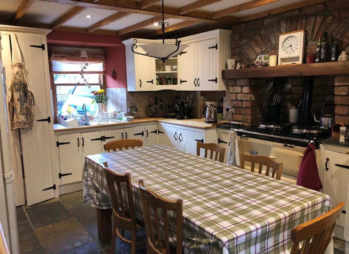 Country Home Near The Airport إدنبرة المظهر الخارجي الصورة