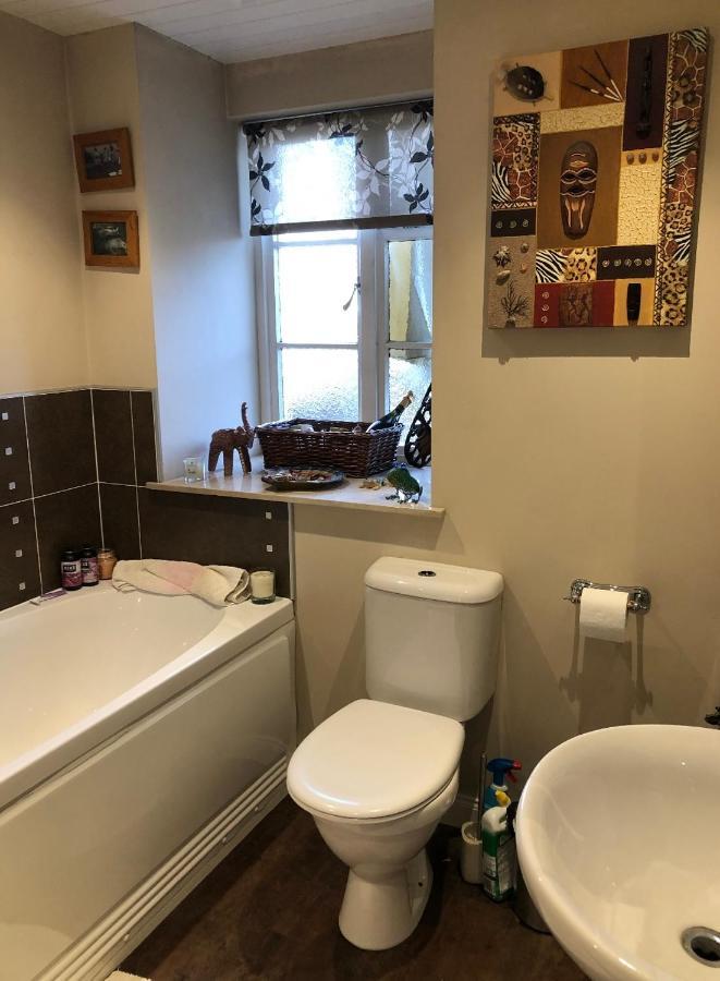 Country Home Near The Airport إدنبرة المظهر الخارجي الصورة